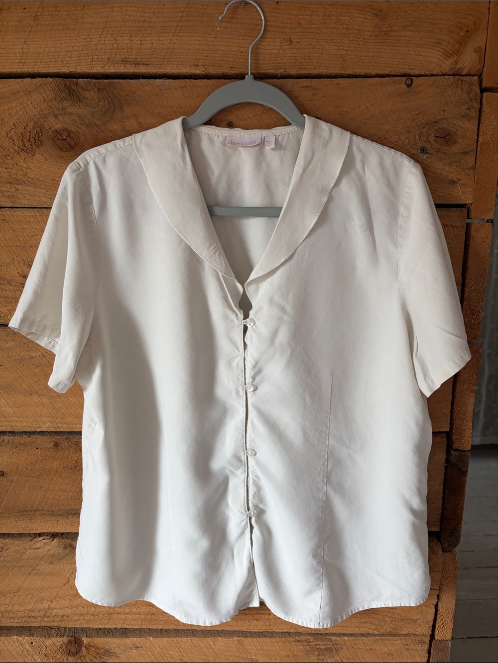 Men's White Short-Sleeve Button-Down Shirt - Casual Collar
